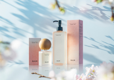 さくらの蕾がほころぶ瞬間の、樹木の息吹を感じる香り。 数量限定香調サクラツリーが新登場。